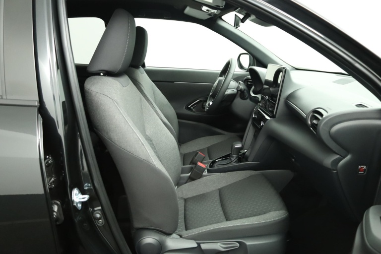 Toyota Yaris Cross - 1.5 Hybrid 115 Dynamic 19