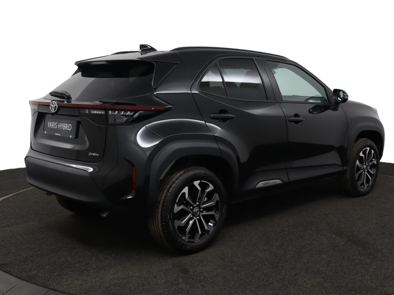 Toyota Yaris Cross - 1.5 Hybrid 115 Dynamic 2