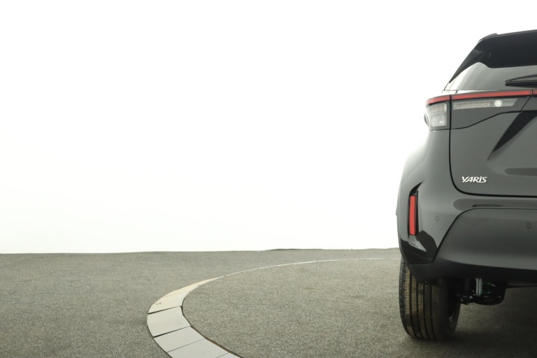 Toyota Yaris Cross - 1.5 Hybrid 115 Dynamic 36