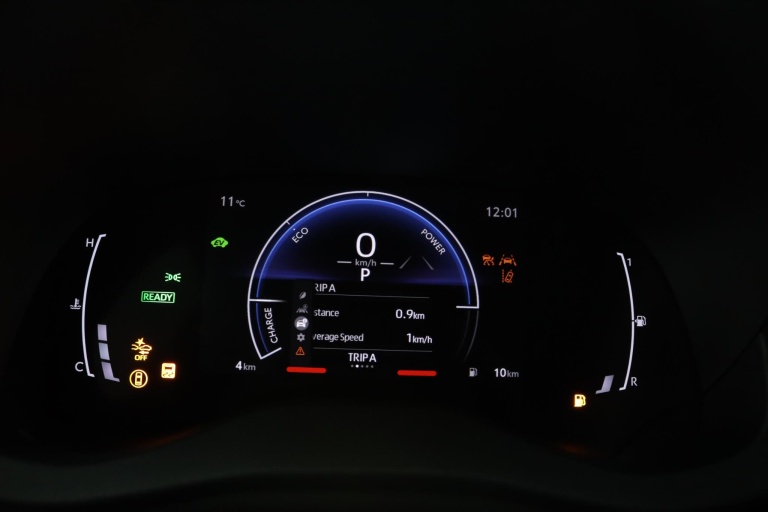 Toyota Yaris Cross - 1.5 Hybrid 115 Dynamic 46