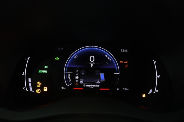 Toyota Yaris Cross - 1.5 Hybrid 115 Dynamic 48