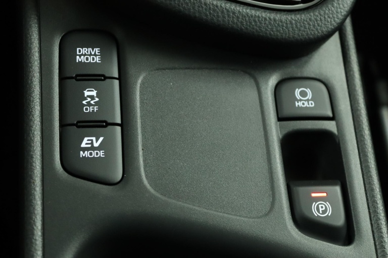 Toyota Yaris Cross - 1.5 Hybrid 115 Dynamic 56