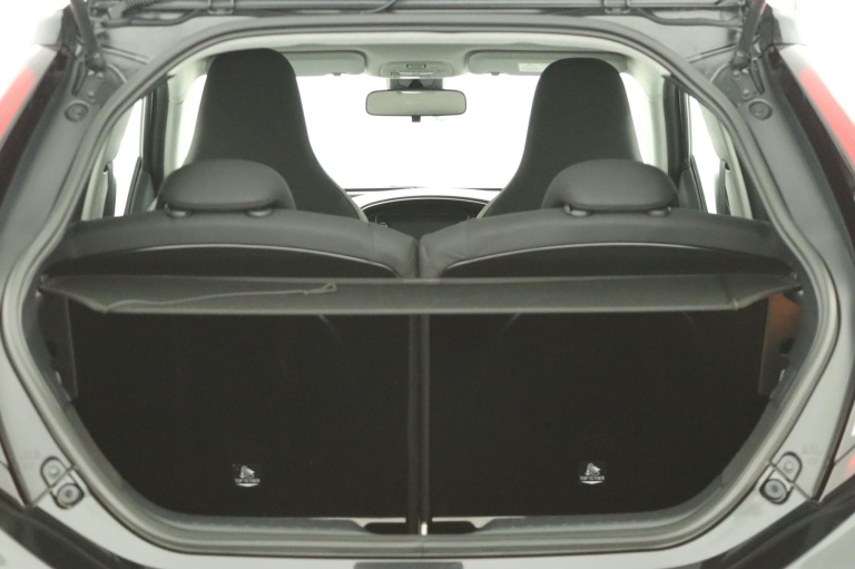 Toyota Aygo X - 1.0 VVT-i MT Play 23