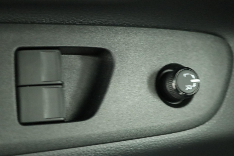 Toyota Aygo X - 1.0 VVT-i MT Play 27