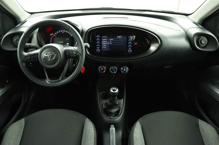Toyota Aygo X - 1.0 VVT-i MT Play 4