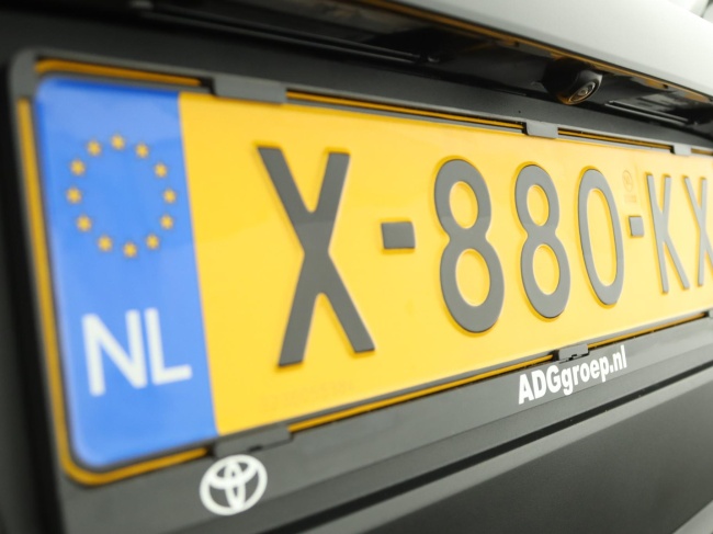 Toyota Aygo X - 1.0 VVT-i MT Play