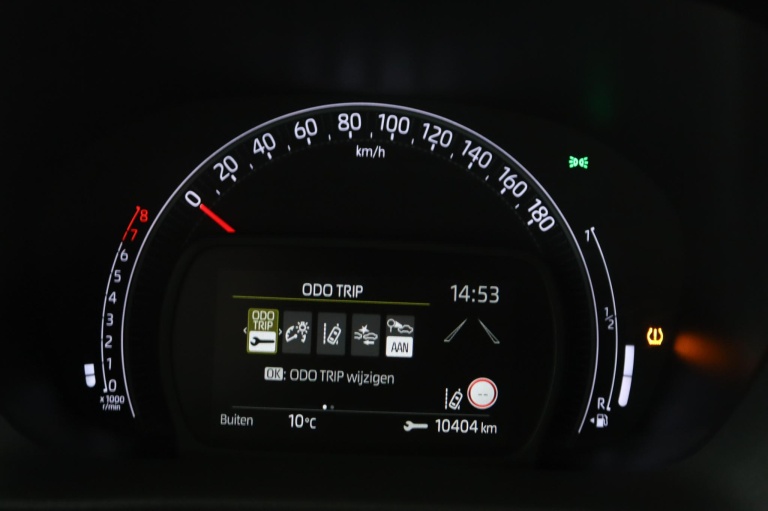 Toyota Aygo X - 1.0 VVT-i MT Play 48