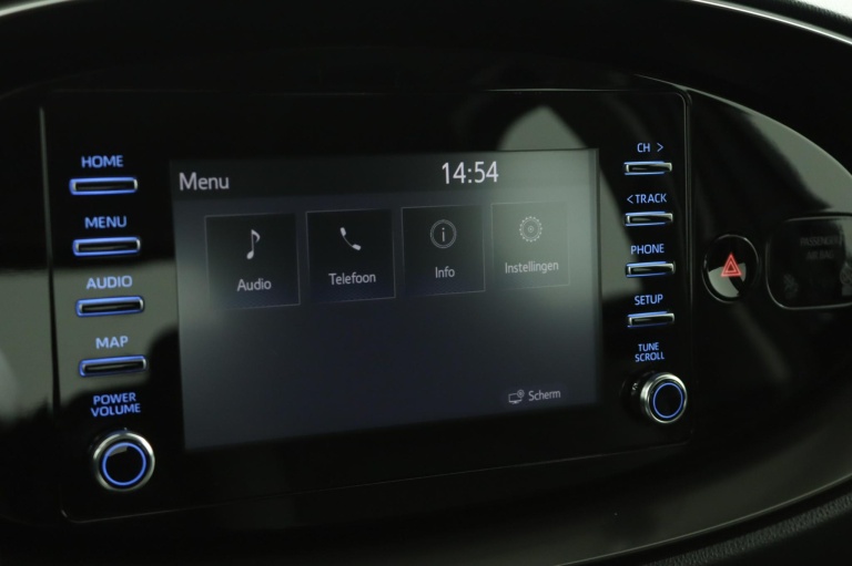 Toyota Aygo X - 1.0 VVT-i MT Play 54