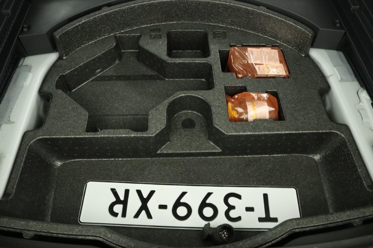 Toyota RAV4 - 2.5 Hybrid Dynamic 33