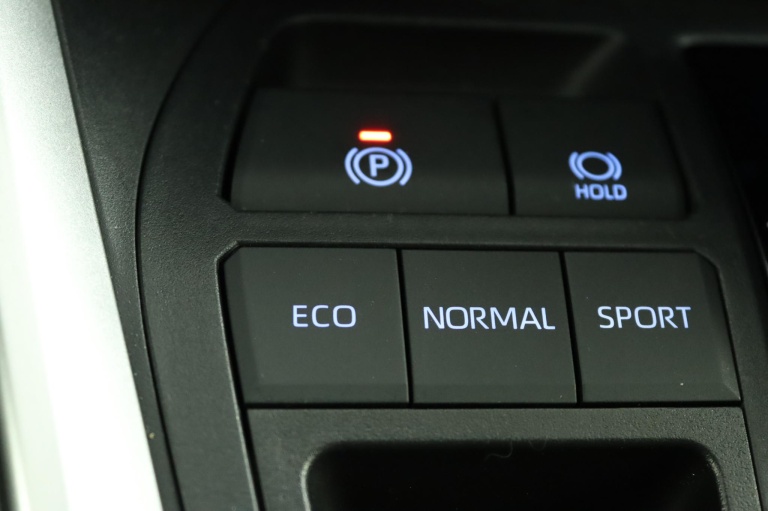 Toyota RAV4 - 2.5 Hybrid Dynamic 65