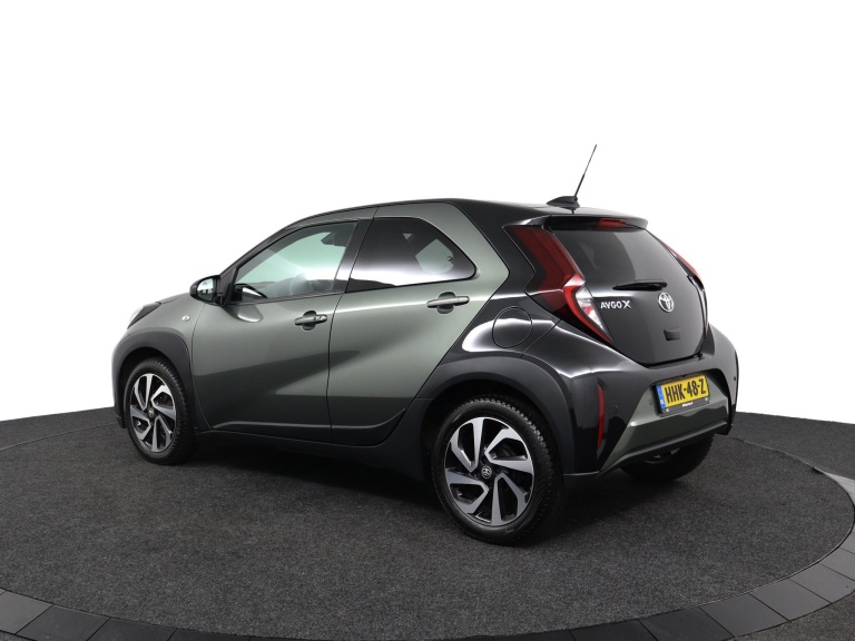 Toyota Aygo X - 1.0 VVT-i S-CVT first 12