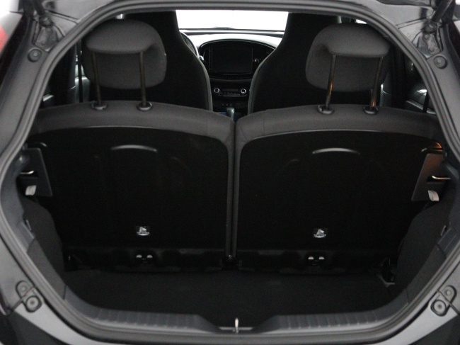 Toyota Aygo X - 1.0 VVT-i S-CVT first