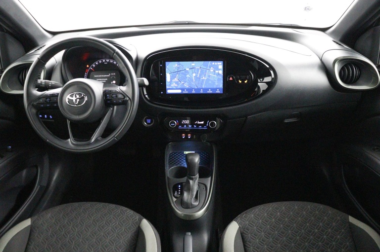 Toyota Aygo X - 1.0 VVT-i S-CVT first 4