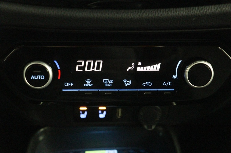 Toyota Aygo X - 1.0 VVT-i S-CVT first 7