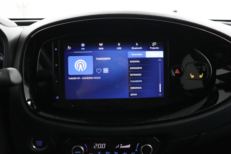 Toyota Aygo X - 1.0 VVT-i S-CVT first 8