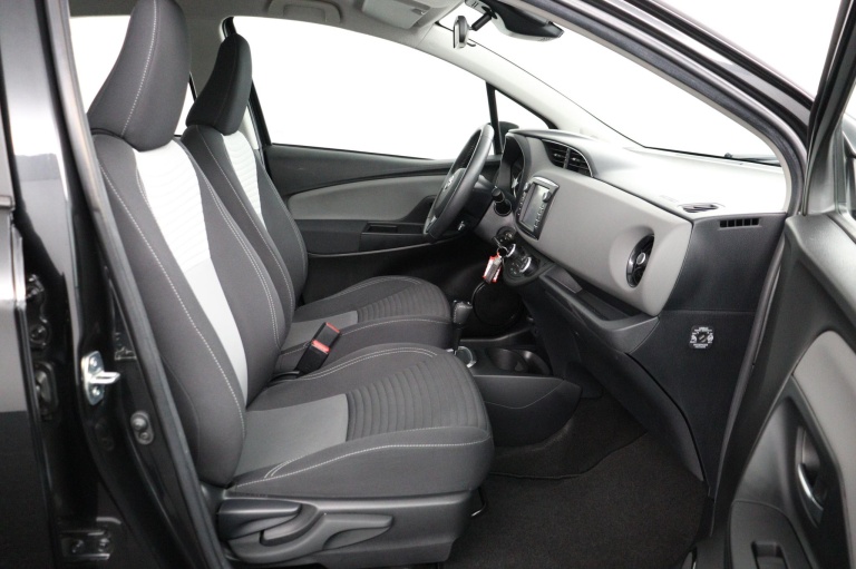 Toyota Yaris - 1.5 Hybrid Active 22