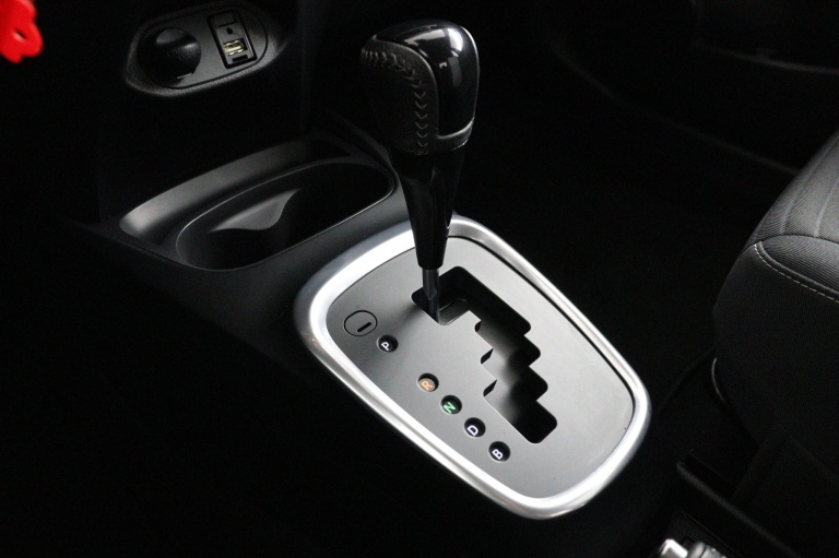 Toyota Yaris - 1.5 Hybrid Active 27