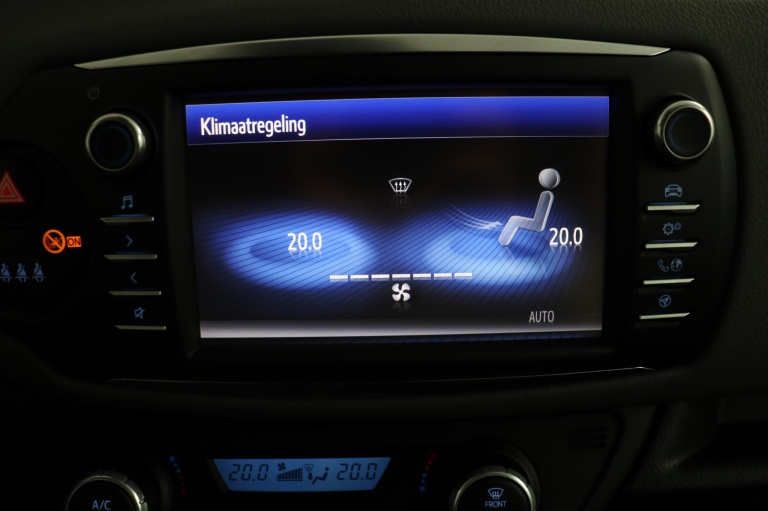 Toyota Yaris - 1.5 Hybrid Active 57