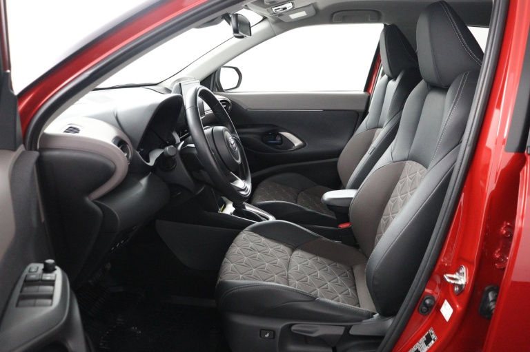 Toyota Yaris Cross - 1.5 Hybrid Executive 14