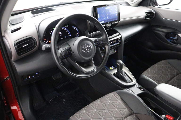 Toyota Yaris Cross - 1.5 Hybrid Executive 58