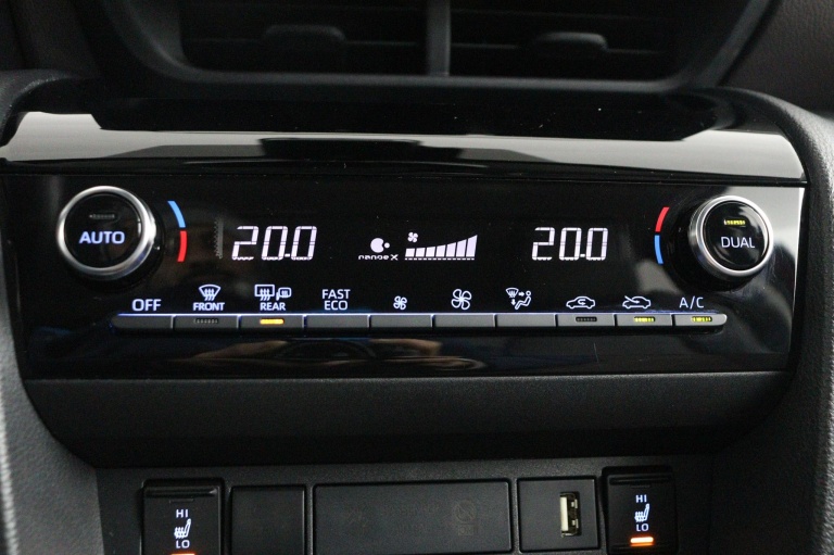 Toyota Yaris Cross - 1.5 Hybrid Executive 7