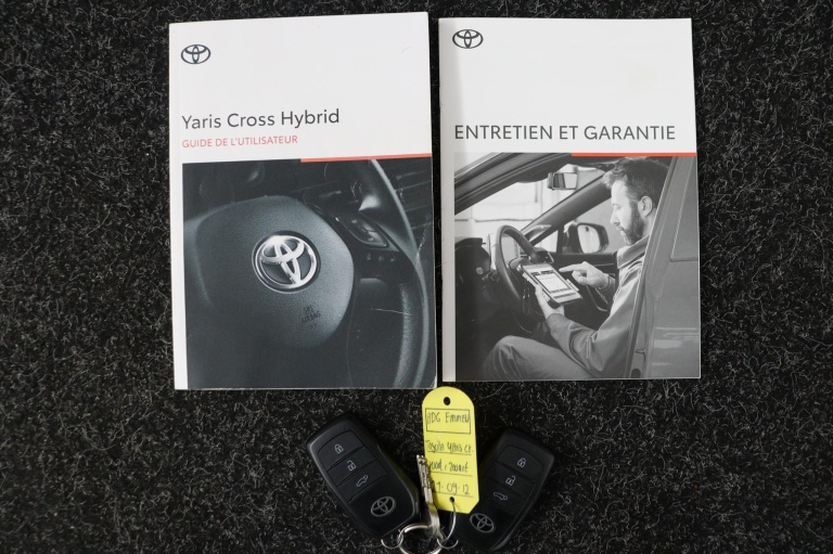 Toyota Yaris Cross - 1.5 Hybrid Executive 9