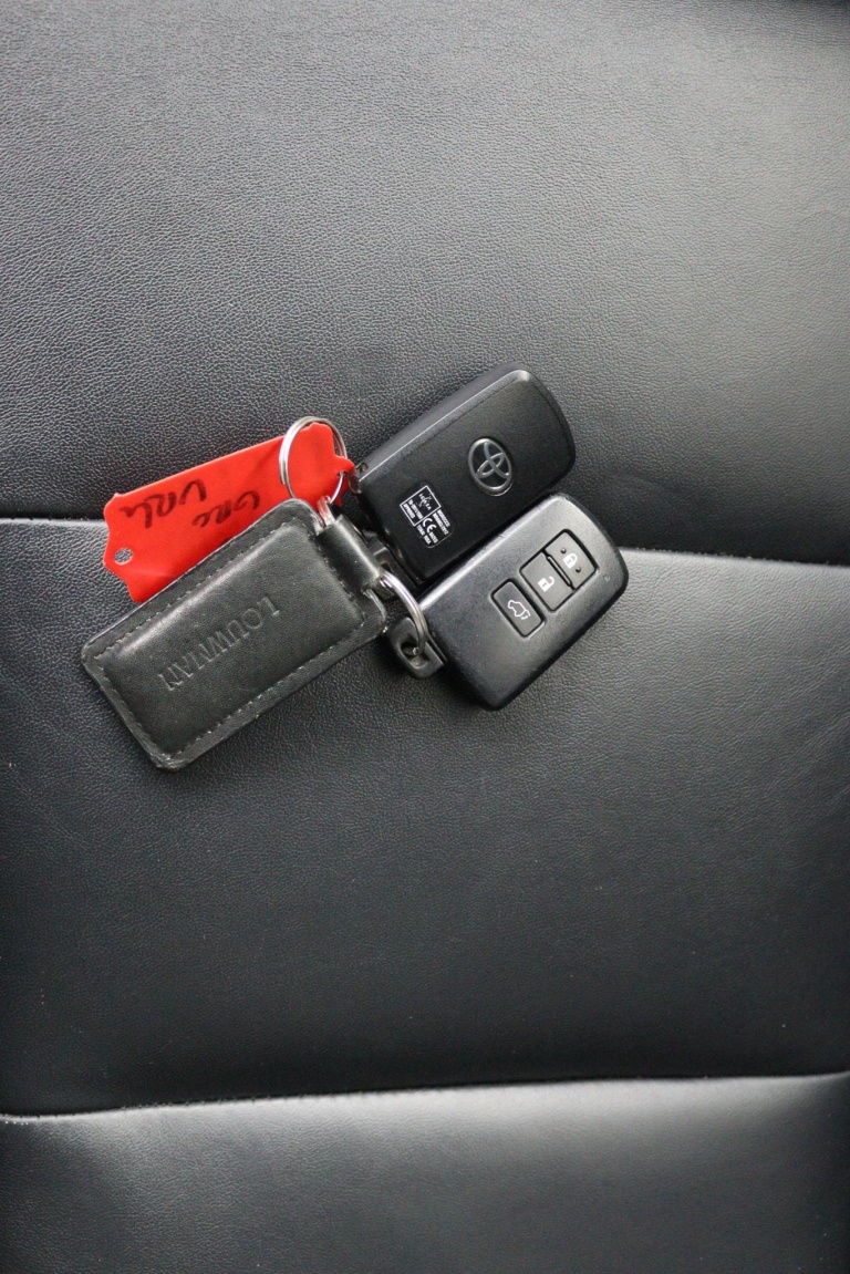 Toyota RAV4 - 2.0 Dynamic Limited 4WD 11