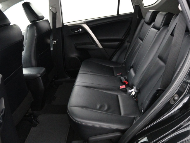 Toyota RAV4 - 2.0 Dynamic Limited 4WD