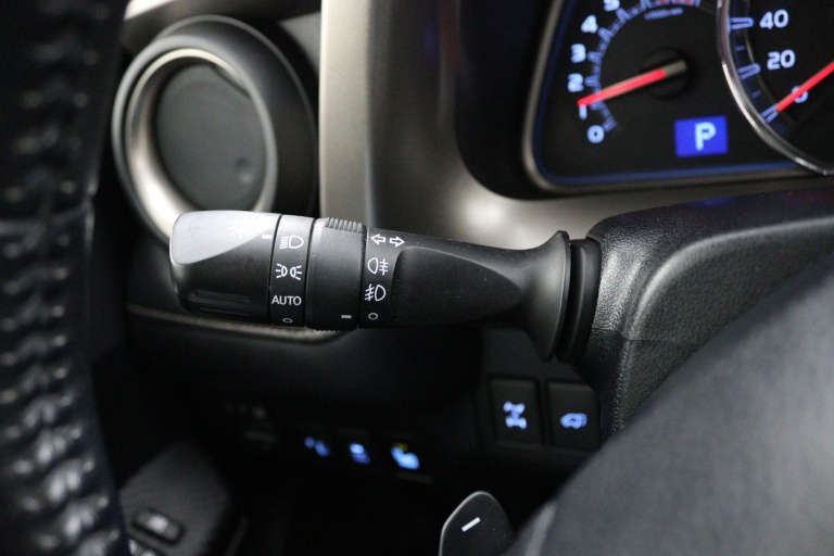 Toyota RAV4 - 2.0 Dynamic Limited 4WD 31