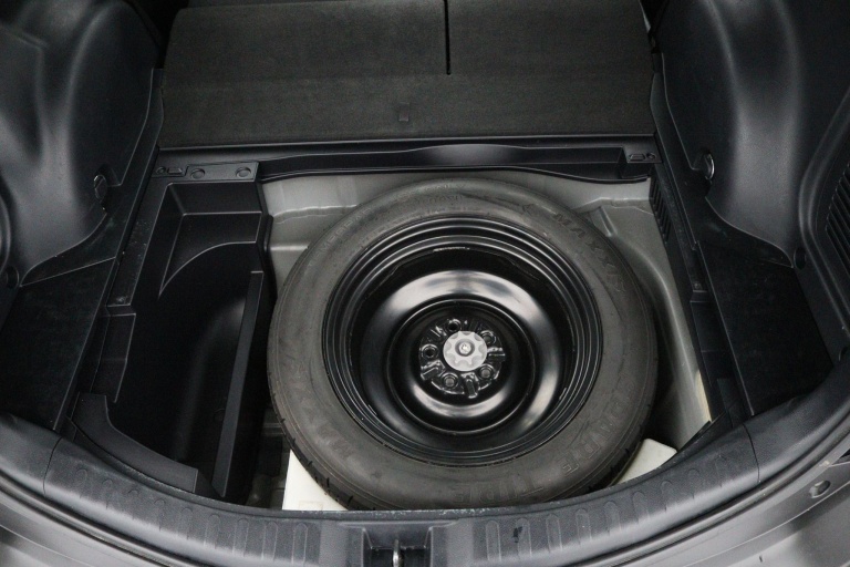 Toyota RAV4 - 2.0 Dynamic Limited 4WD 34