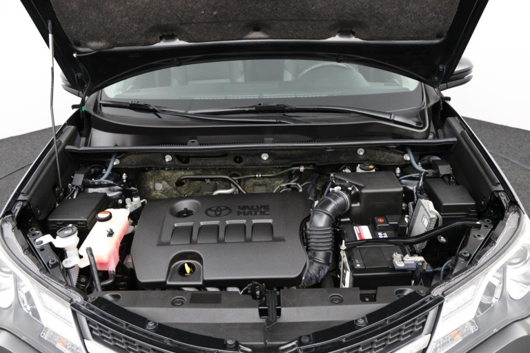 Toyota RAV4 - 2.0 Dynamic Limited 4WD 35