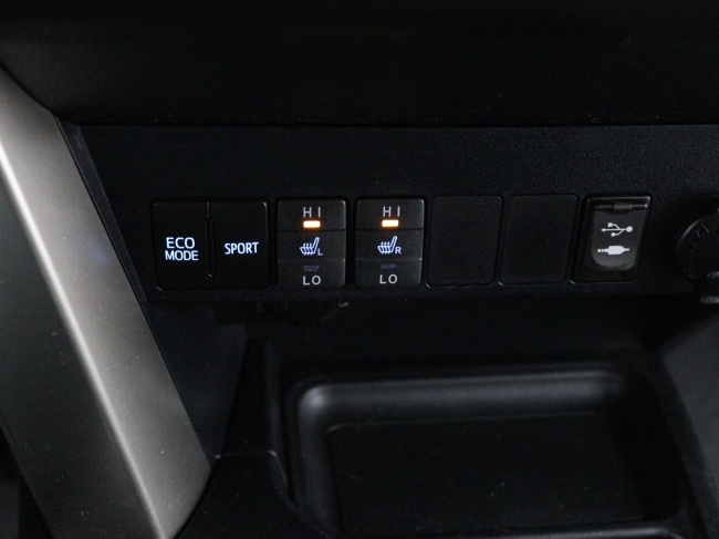 Toyota RAV4 - 2.0 Dynamic Limited 4WD