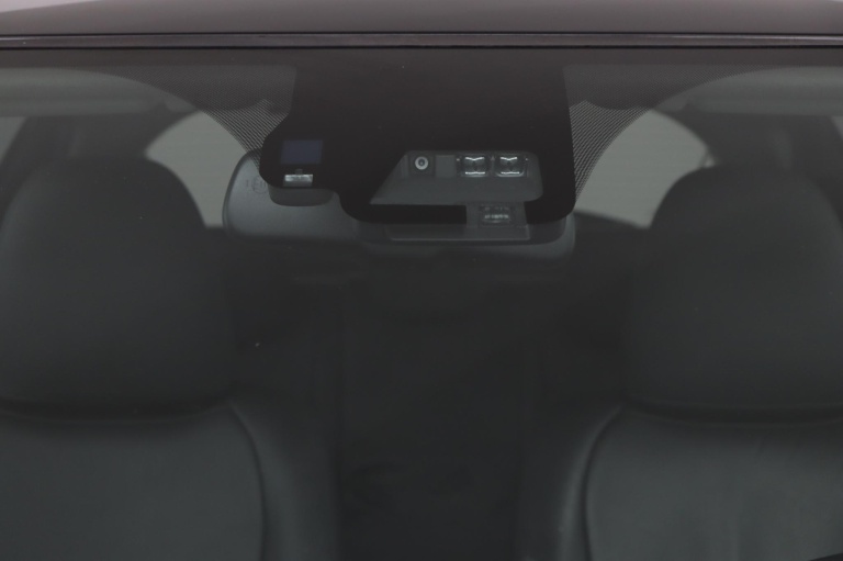 Toyota Yaris - 1.5 Hybrid Dynamic 39