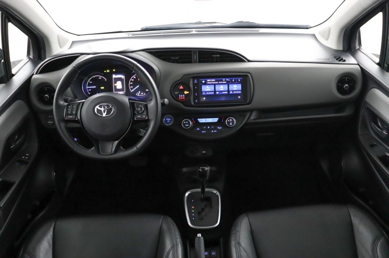 Toyota Yaris - 1.5 Hybrid Dynamic 4