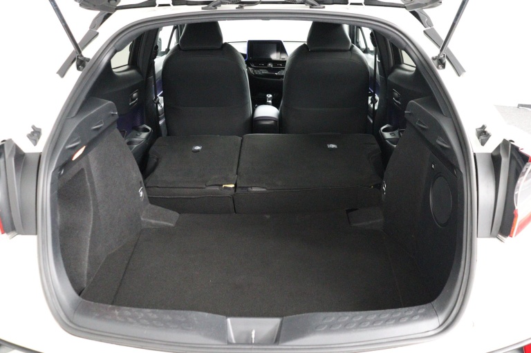 Toyota C-HR - 1.8 Hybrid Bi-Tone Li 25