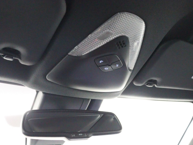 Toyota C-HR - 1.8 Hybrid Bi-Tone Li