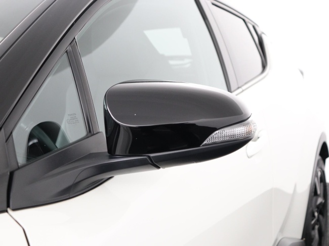 Toyota C-HR - 1.8 Hybrid Bi-Tone Li