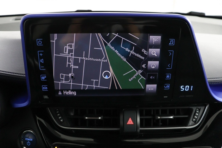 Toyota C-HR - 1.8 Hybrid Bi-Tone 27