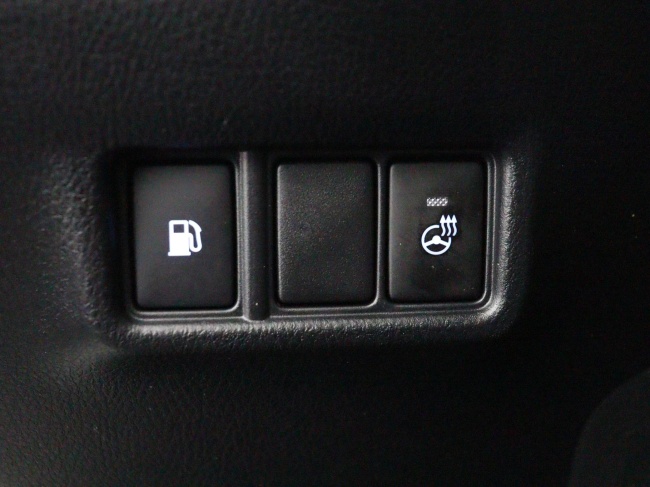 Toyota C-HR - 1.8 Hybrid Bi-Tone