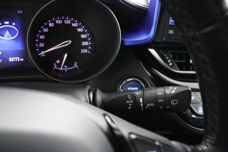 Toyota C-HR - 1.8 Hybrid Bi-Tone 33