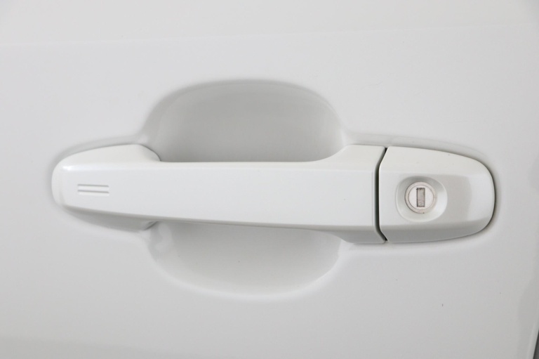 Toyota C-HR - 1.8 Hybrid Bi-Tone 40