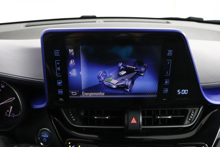 Toyota C-HR - 1.8 Hybrid Bi-Tone 65