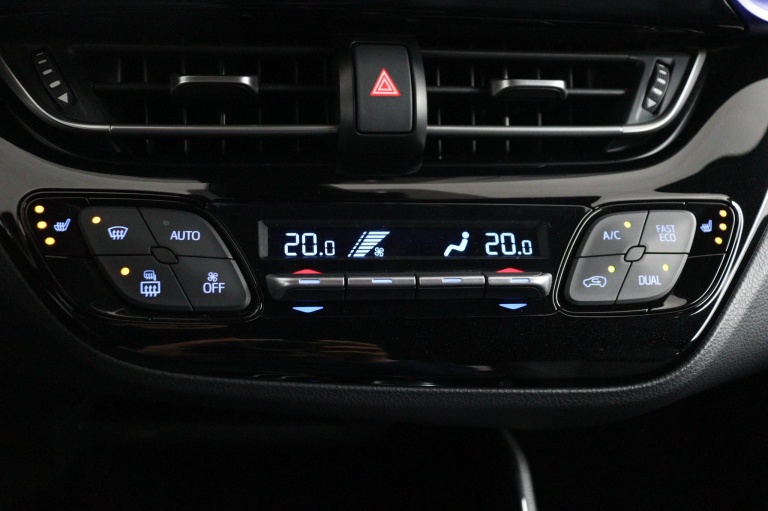 Toyota C-HR - 1.8 Hybrid Bi-Tone 7