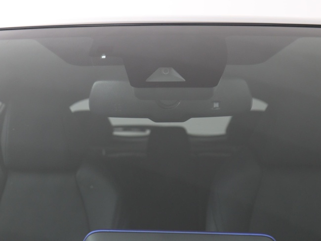 Toyota C-HR - 1.8 Hybrid Bi-Tone