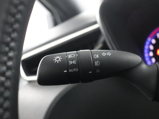 Toyota Corolla Touring Sports - 2.0 Hybrid Dynamic