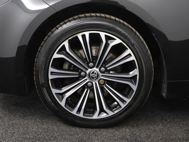 Toyota Corolla Touring Sports - 2.0 Hybrid Dynamic