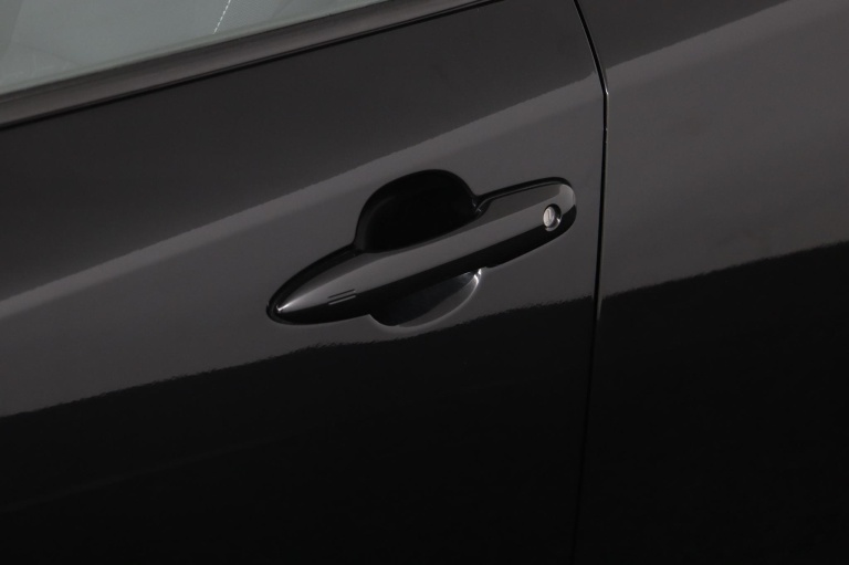 Toyota Corolla Touring Sports - 2.0 Hybrid Dynamic 37