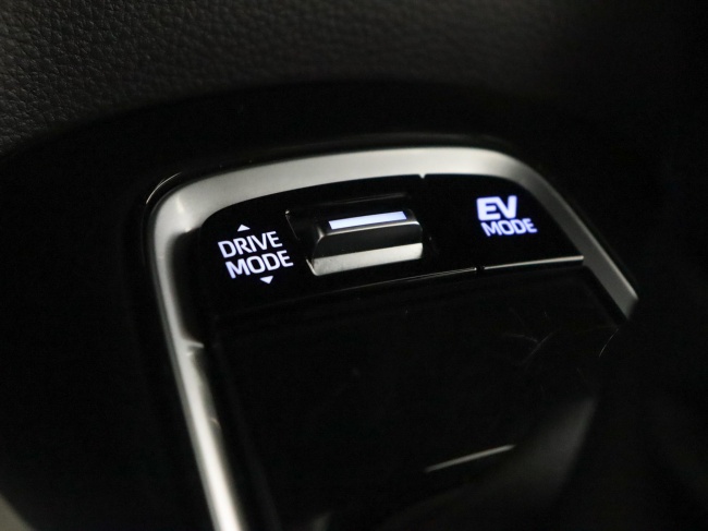 Toyota Corolla Touring Sports - 2.0 Hybrid Dynamic