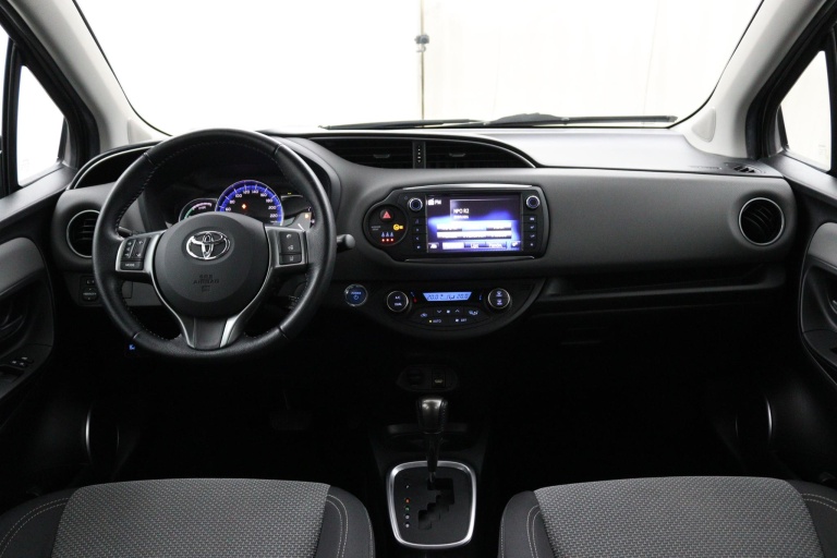 Toyota Yaris - 1.5 Hybrid Trend 11