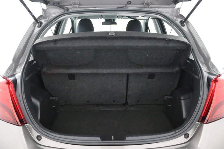 Toyota Yaris - 1.5 Hybrid Trend 26